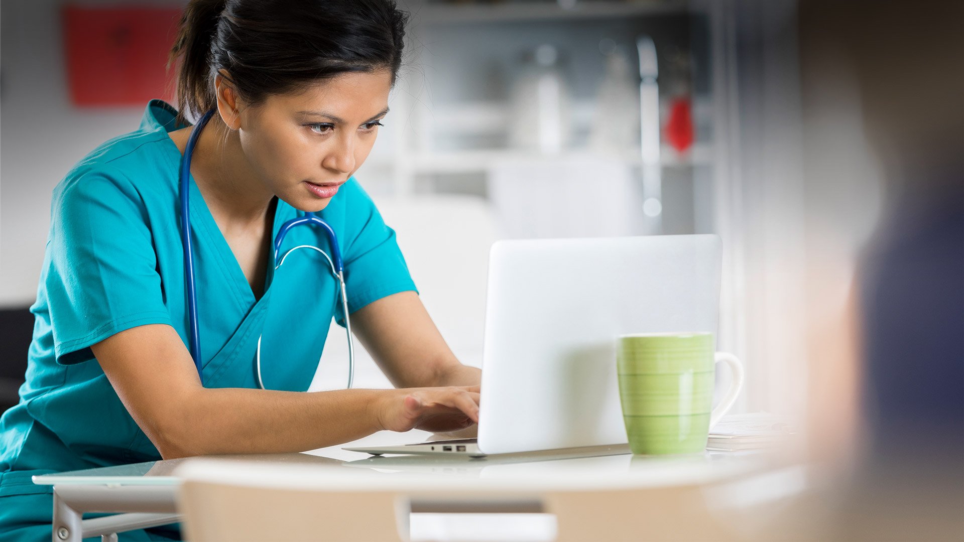 ANA nurse purchasing a handpicked package of free self-care courses to help  her during and after this crisis from ANCC.